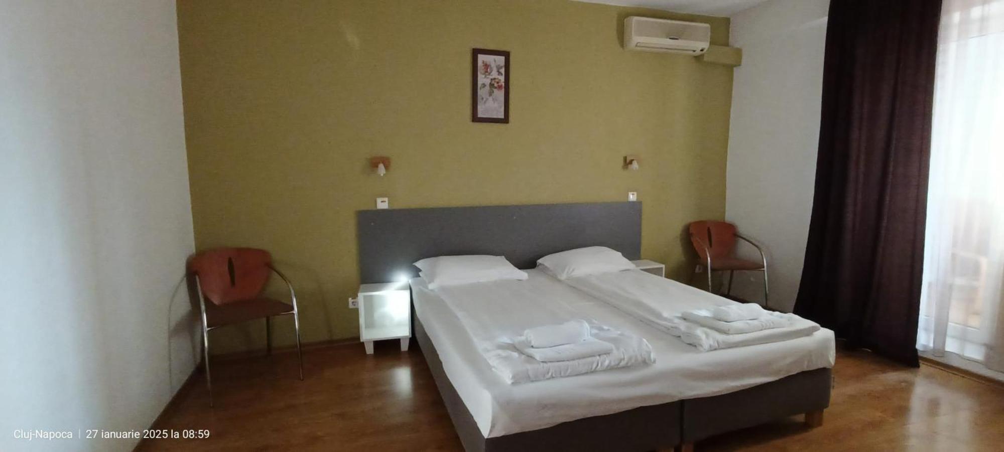 Hotel Liliacul Cluj-Napoca Esterno foto