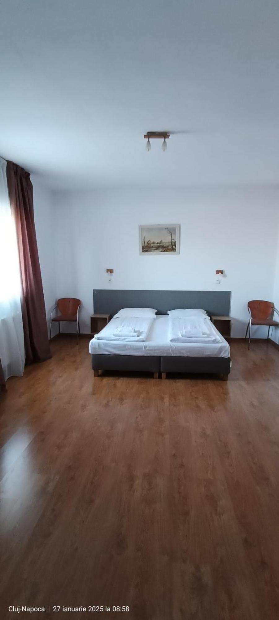 Hotel Liliacul Cluj-Napoca Esterno foto
